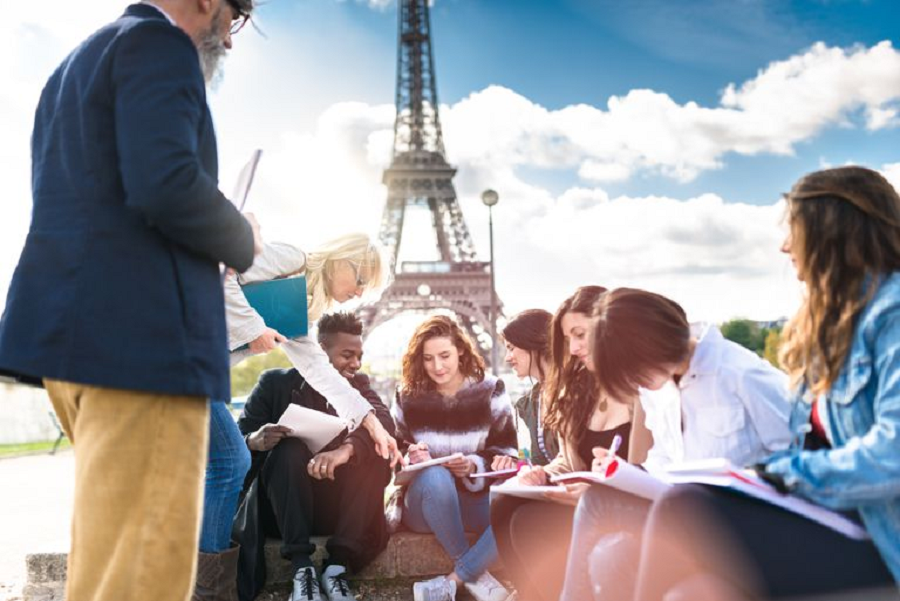 5 Common Challenges You’ll Face While Studying Abroad